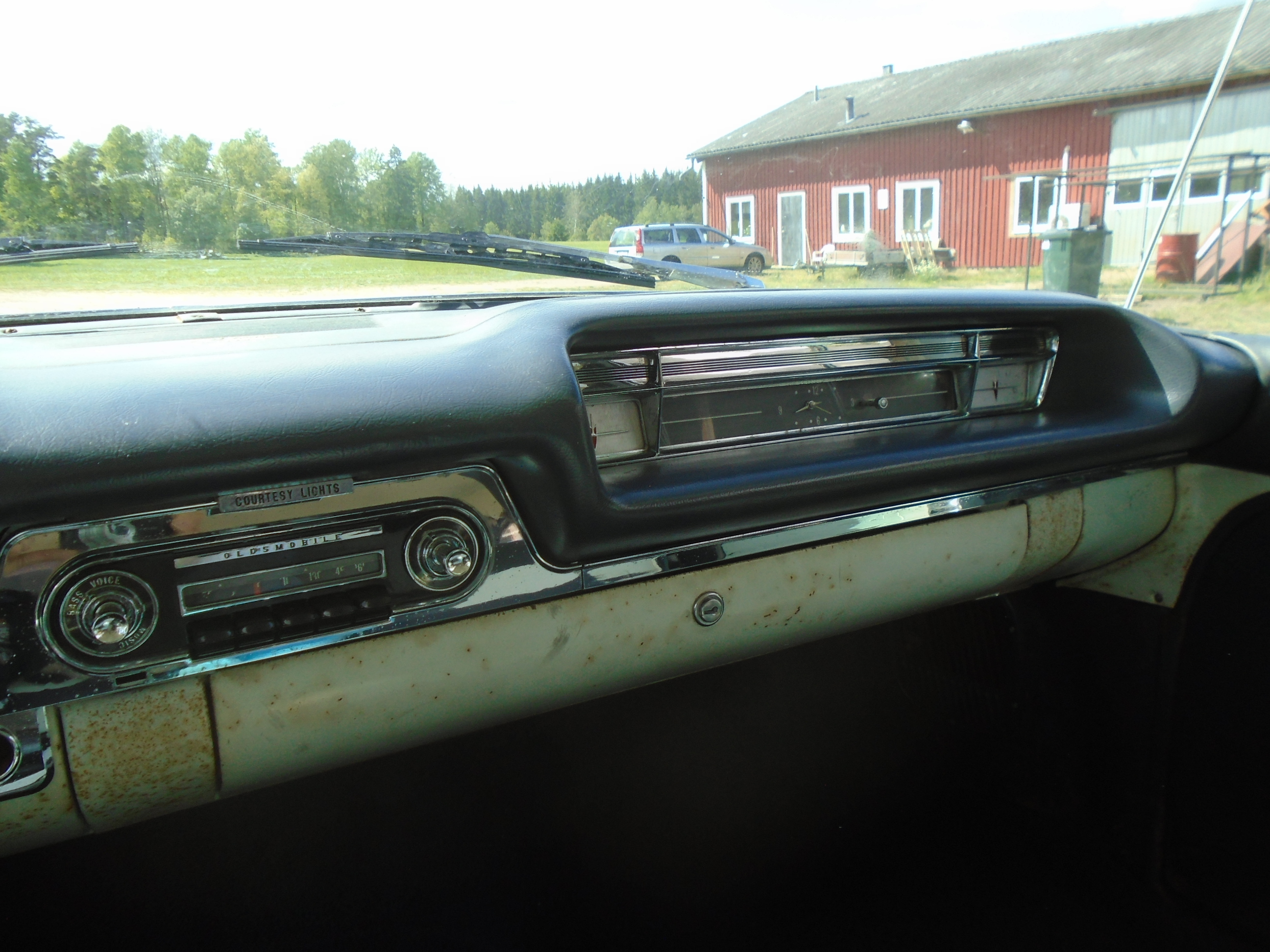-59 Olds  (40).JPG